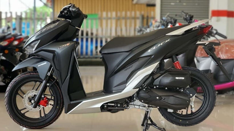 Honda Click 125cc Max 2 Pax - Reviews from past travelers reinforce the reliability of the scooters, with many noting the peace of mind that comes from knowing the vehicle is well-maintained and that help is just a call away if needed. One reviewer mentioned, “The scooters ran smoothly, and the instructions given made me feel confident even though I wasn’t a regular rider.”