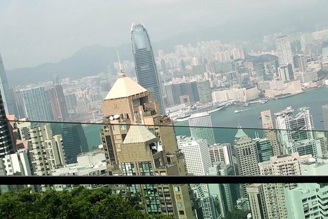 Hong Kong Afternoon Sightseeing Tour Plus Dinner Cruise with Hotel Pickup from Kowloon area - FAQs