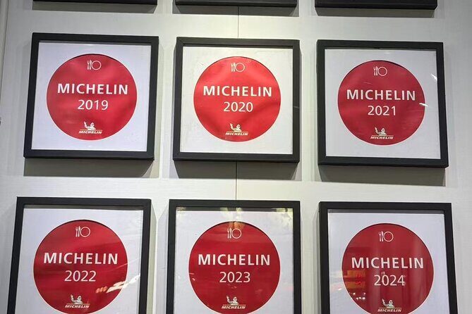 Hong Kong Island Food Discovery Tour - Detailed Experience Breakdown