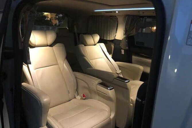 Hongkong Kowloon station to hotel/ HKG airport : Pvt, Meet& Greet - The Booking Process and Practicalities