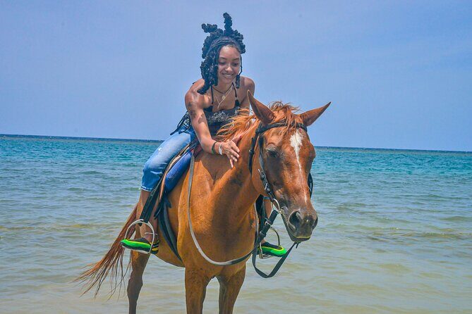 Horseback riding & bluehole secret falls from Montego Bay - Transportation, Group Size, and Timing