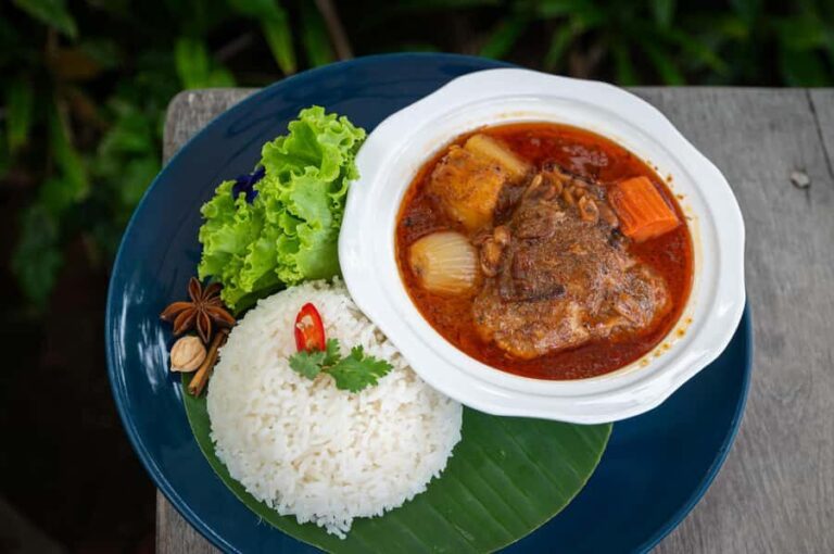 Hua Hin: 4 Corners of Thailand Food Tour - Tour Breakdown: A Taste of Four Regions in 3.5 Hours