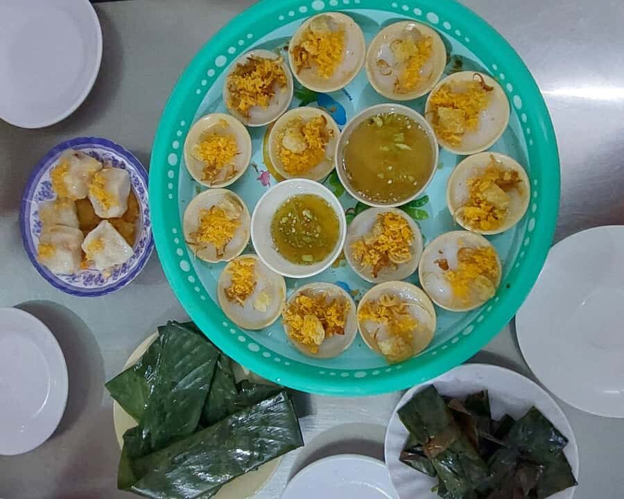 Hue: Experience Hue Local Food Tour with local guide - The Experience: Pros, Cons, and Practical Tips