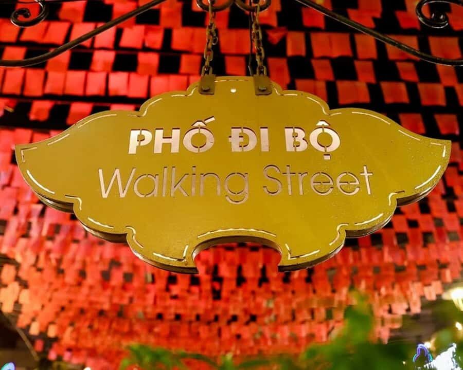 Hue: Motorbike Night Tour with Lady Riders & Food Tasting - Who Should Consider This Tour?