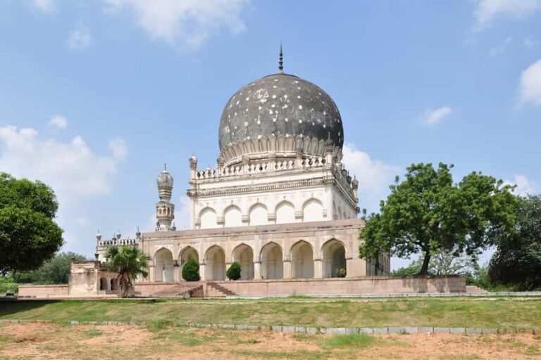 Hyderabad Full-Day City Tour by Car with Guide & Entry Fee - An In-Depth Look at the Hyderabad Full-Day Tour