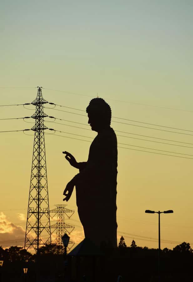 Ibaraki: Ushiku Daibutsu, Worlds Tallest Buddha - The Journey Begins: From the Temple Grounds to Spiritual Heights