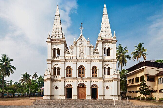 Iconic Sights of Kochi on a Private Guided Tour by Car - Transportation & Guide Experience
