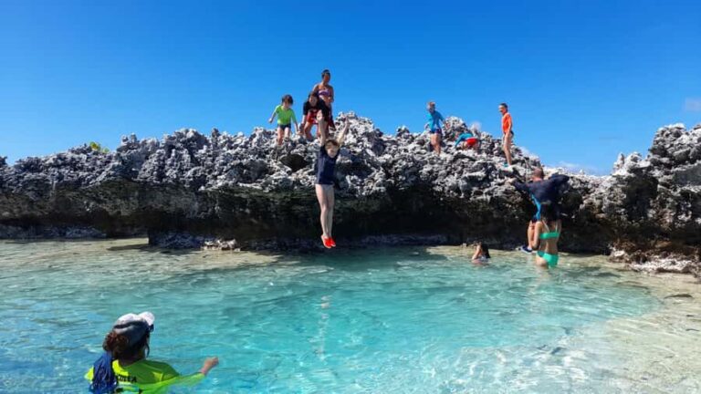 Île aux Récifs and its Natural Pools, Passe de Tiputa, and Aquarium - Discovering Reef Island and Its Natural Pools