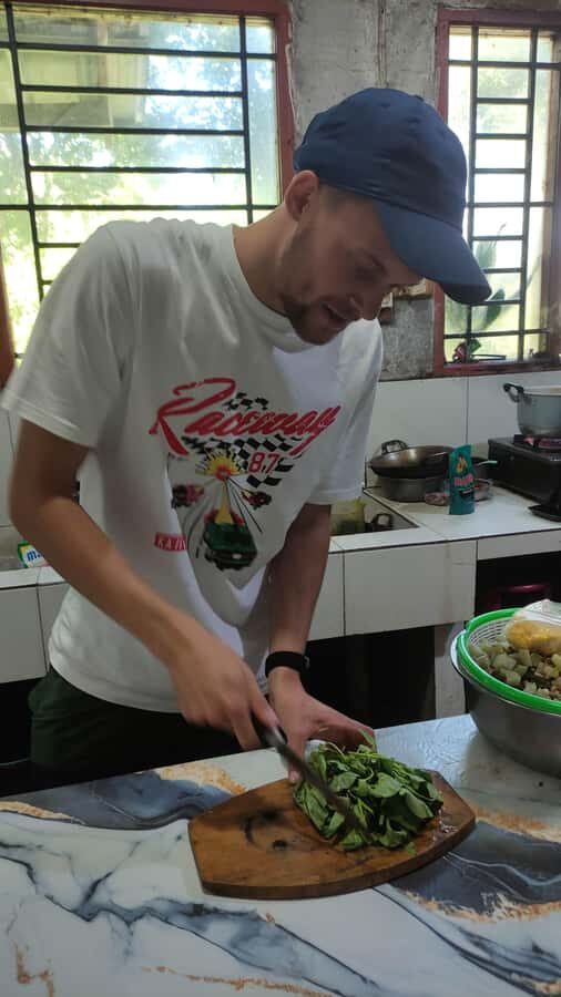 Indonesian Cooking Class with Welcoming Exotic Fruits - Why This Tour Offers Great Value  