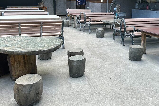 Indoor Shrimp Fishing Experience and National Palace Museum - What’s Included and Whats Not