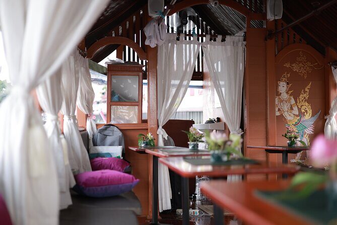 Instagram Photo Tour with Wat Arun and River Cruise - What Do Reviews Say?