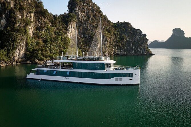 Jade Sail - Top Notch Luxury Cruise in Ha Long & Lan Ha Bay - The Itinerary Breakdown