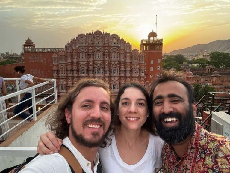 Jaipur: a day in a tuk tuk among palaces, bazaars, and temples - Practical details and value