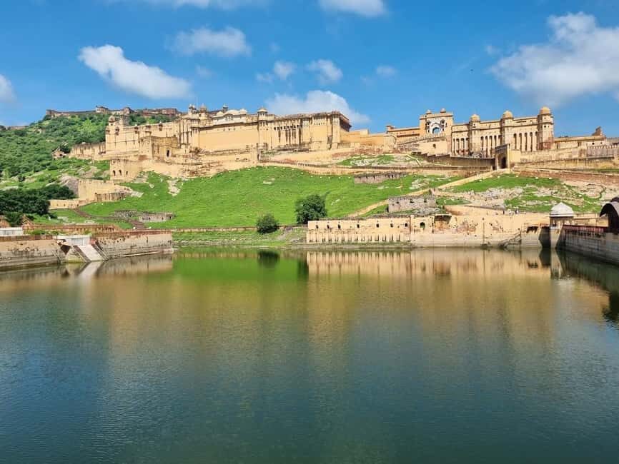 Jaipur: Amber Fort Guided Tour and Entry Ticket - Good To Know  