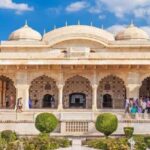 Jaipur Day Trips: Forts, Palaces & Stepwell Tour with Guide - Discovering Jaipur: What to Expect from the Tour