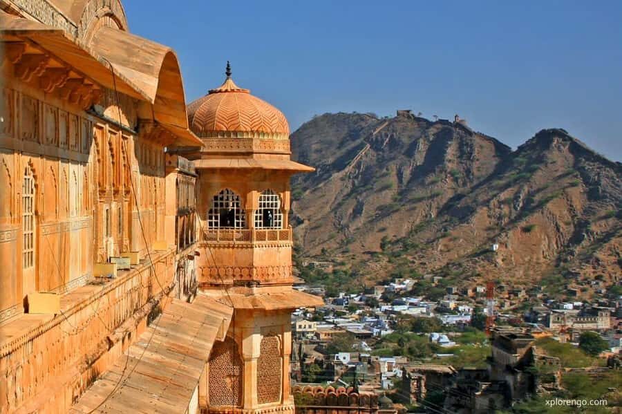Jaipur: Full Day City Sightseeing Tour with Car and Guide - What Sets This Tour Apart?