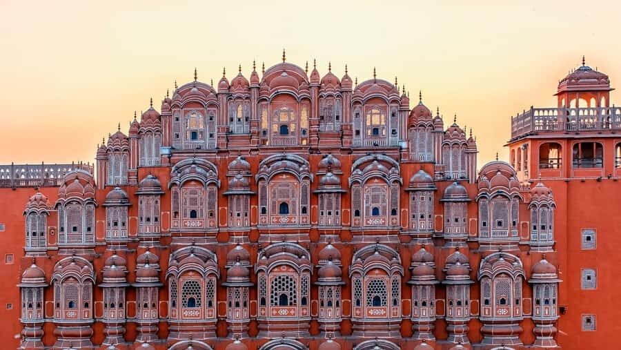 Jaipur: Full-Day Sightseeing Tour w/ Guide & Lunch (Buffet) - The Sum Up
