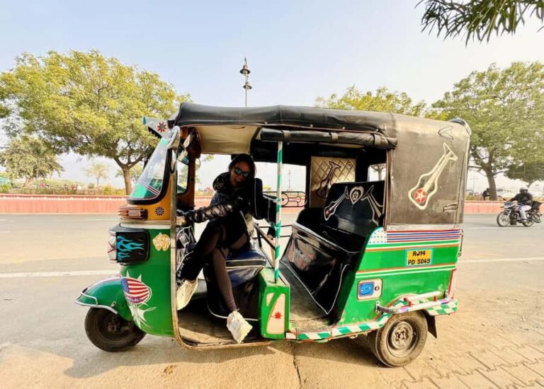 Jaipur: Private Half & Full-Day Sightseeing Tour by Tuk-Tuk - The Itinerary Breakdown: What to Expect