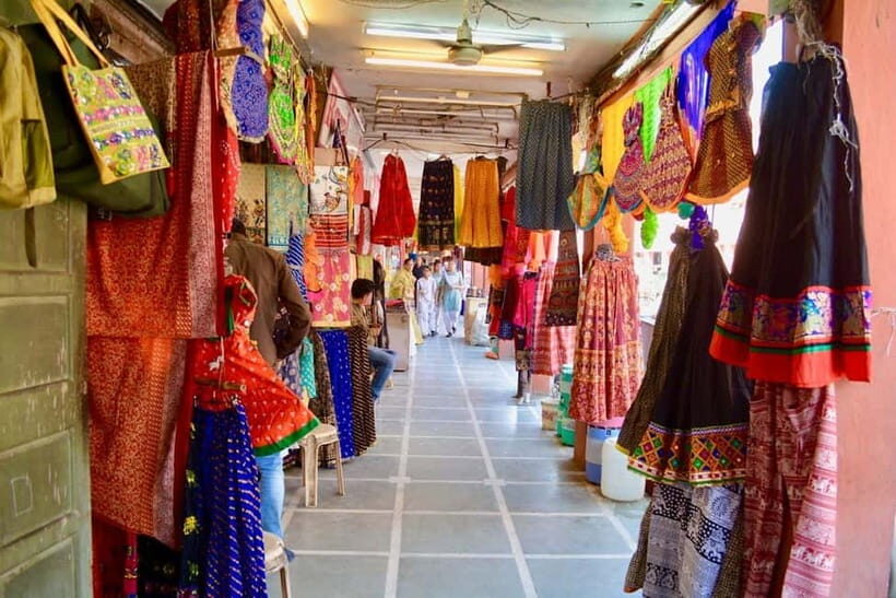 Jaipur: Private Local Shopping Tour with Pickup & Guide - Final Thoughts: Is This Tour Right for You?