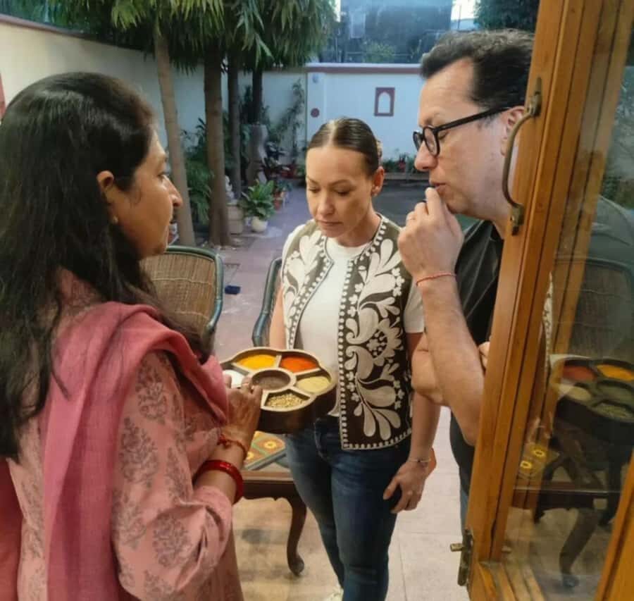 Jaipur: Private Sightseeing & Cooking Class with AC Vehicle - What the Tour Includes and Practicalities  