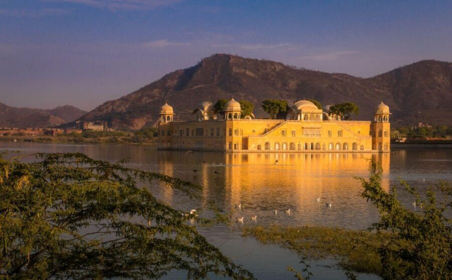 Jaipur Sightseeing by Tuk-Tuk: Temples, Palaces & Markets - Markets and Cultural Experiences
