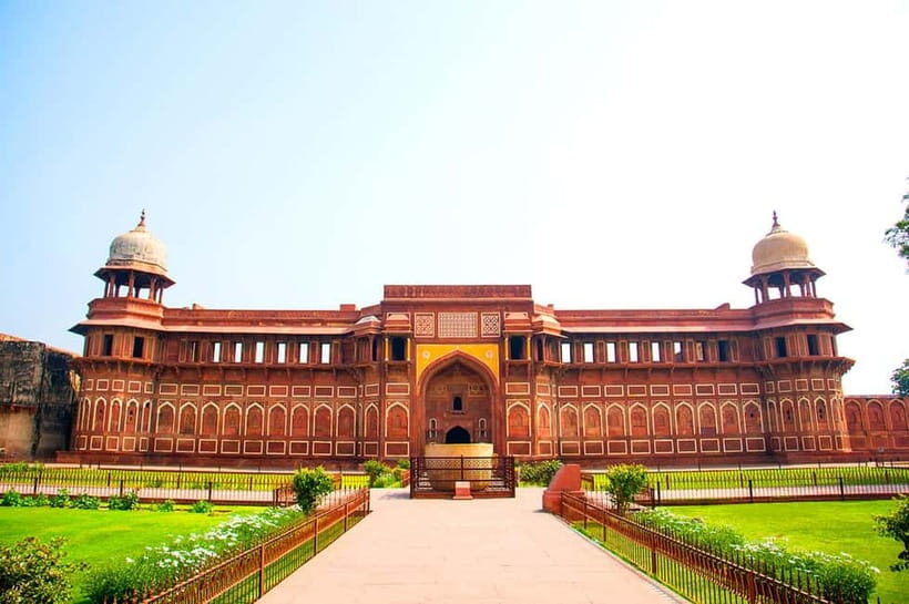 Jaipur: Tajmahal Sunrise Tour with Fatehpur Sikri & Abhaneri - The Value of the Tour