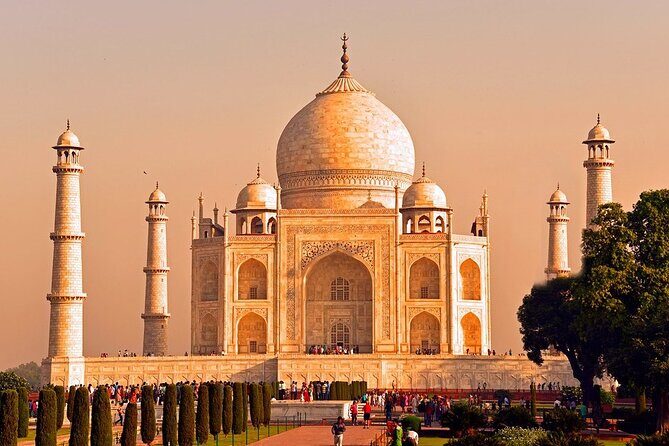 Jaipur to Taj Mahal Day Trip with Fatehpur Sikri - Who Should Consider This Tour?