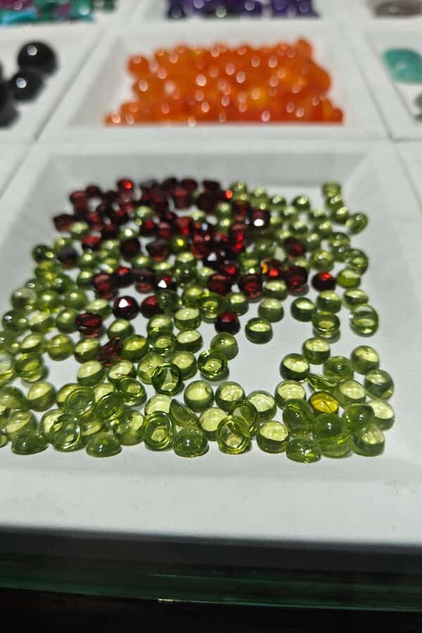 Jaipur: Tuk Tuk Shopping Tour with Art Workshops and Pottery - From Market Walks to Creative Workshops