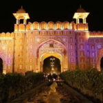 Jaipur: Wedding Outfit Shopping Tour with Local Guy - In-Depth Look at the Markets