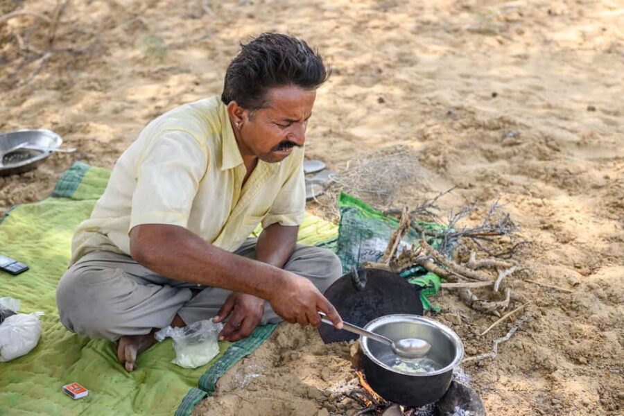 Jaisalmer: Dinner on the Dunes - Who Should Consider This Tour?
