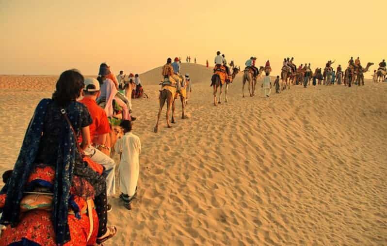 Jaisalmer: Jeep Safari,Camel Ride,Buffet Dinner & Folk Dance - Who Will Love This Tour?