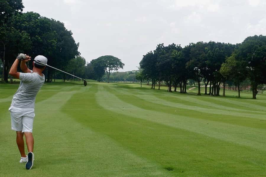 Jakarta: Suvarna Golf Experience w/ Caddies & Hotel Transfer - What Makes This Tour Stand Out?
