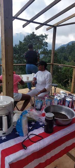 Jamaica Blue Mountains: Coffee tasting and nature adventure - Analyzing the Experience: Why It Works