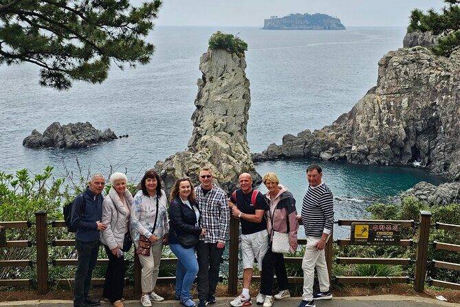 Jeju bus tour with professional English guide for cruise customer - Exploring the Itinerary in Detail