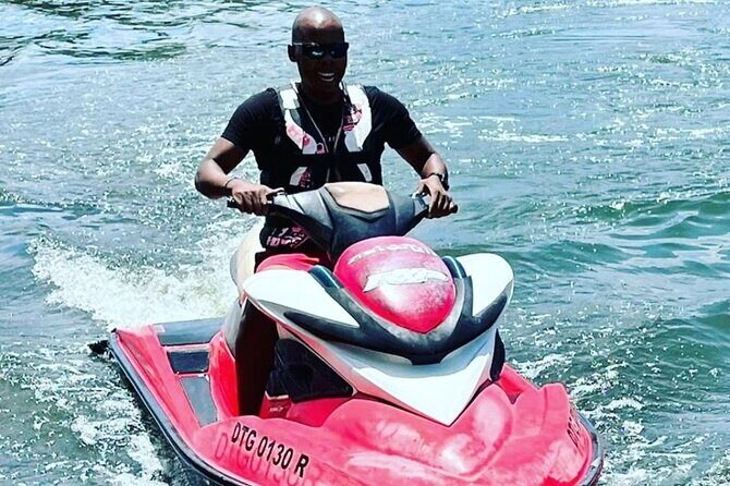 Jet Ski/ Parasailig Water Activity in Montego Bay Jamaica. - What’s Included and What’s Not