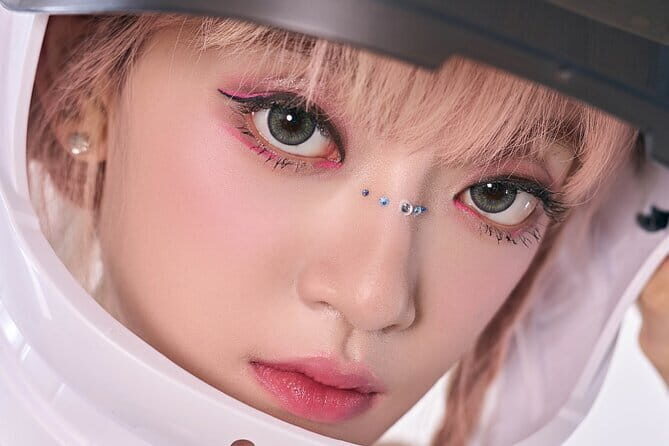 K-Pop Style Photo Shoot with Unique Idol Photo Concepts - The Photography Experience: Style, Poses, and Editing