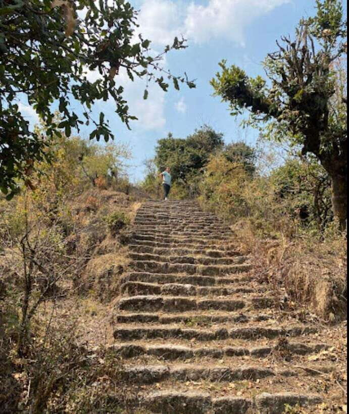 Kakani - Shivapuri Village Trek - Climbing to Shivapuri Peak