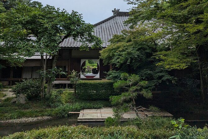 Kamakura and Enoshima Private Tour with English Speaking Driver - Understanding the Value