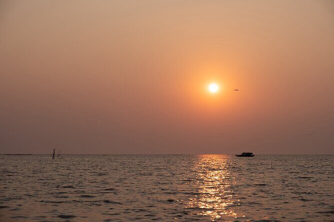 Kampong Phluk and Tonle Sap Lake Small Group Tour - Transportation & Duration