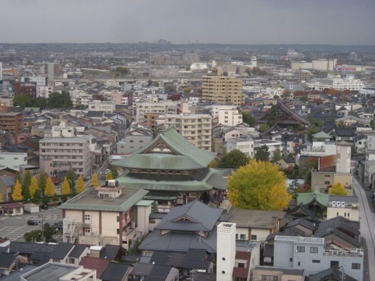 Kanazawa: Private Walking Tour with a Local - Why Choose the Kanazawa Private Walking Tour?