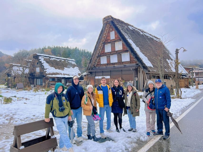 Kanazawa: World Heritage Shirakawa-go Guided Tour - Transportation, Guides, and the Overall Experience