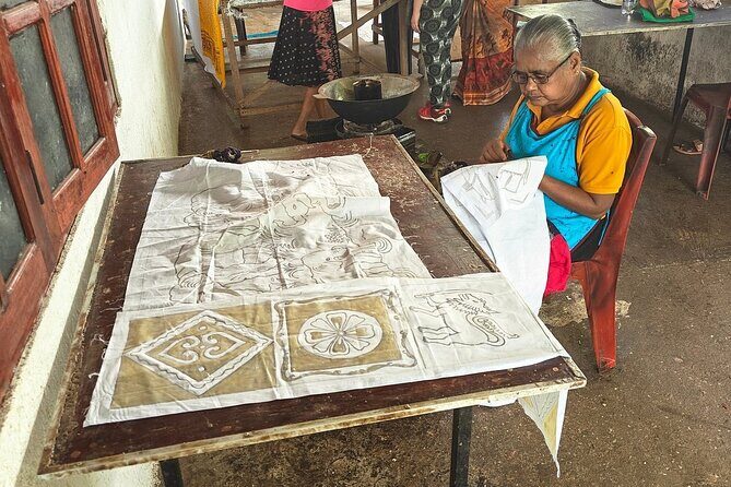 Kandy City Tour By Best Guide Lanka Tours - Who Would Love This Tour?