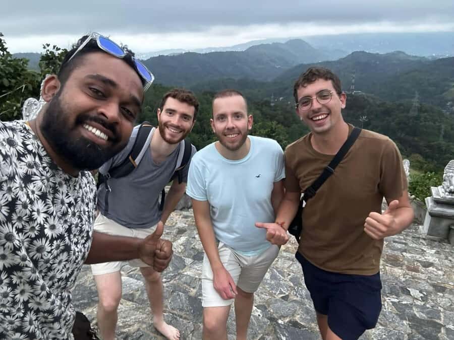 Kandy: Colonial History, War Cemetery & Royal Gardens Tour - The Experience: A Closer Look