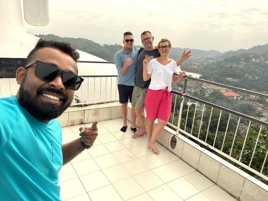 Kandy: Colonial History, War Cemetery & Royal Gardens Tour - Practical Details and What To Expect
