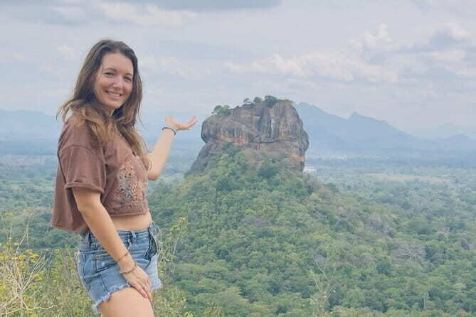 Kandy Sigiriya Rock and Village Safari Day Trip - The Itinerary in Detail