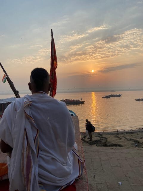 Kashi :: Heritage Walk into old city with morning boat ride - The Sum Up