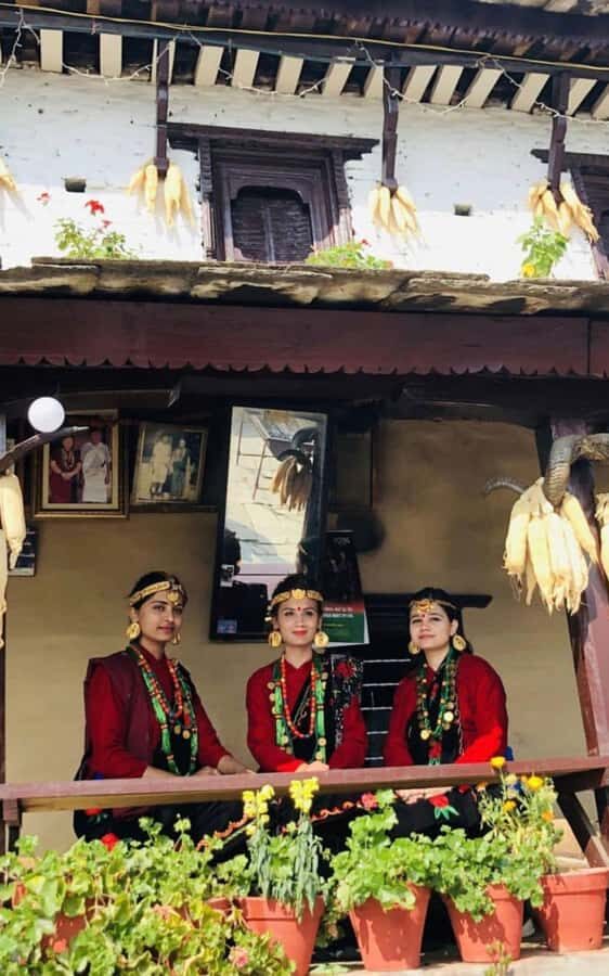 Kathmandu: 4-Day Viral Ghandruk Village Tour with Guide - Ghandruk Village: Cultural Heart and Himalayan Views