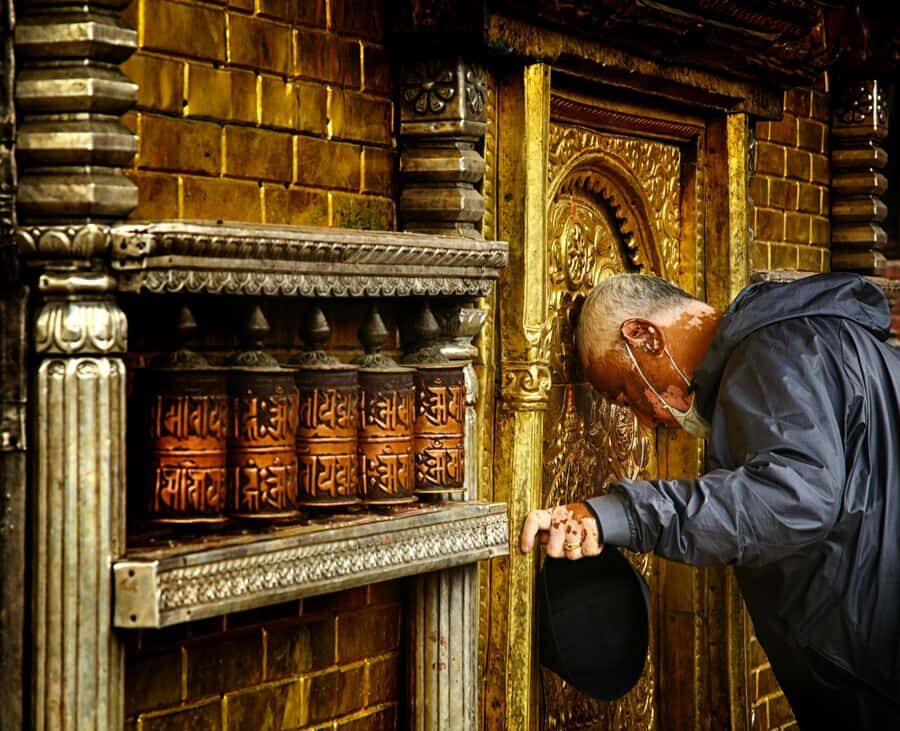 Kathmandu: 9-Day Nepal Golden Route Tour with Guide - What Makes This Tour Stand Out?