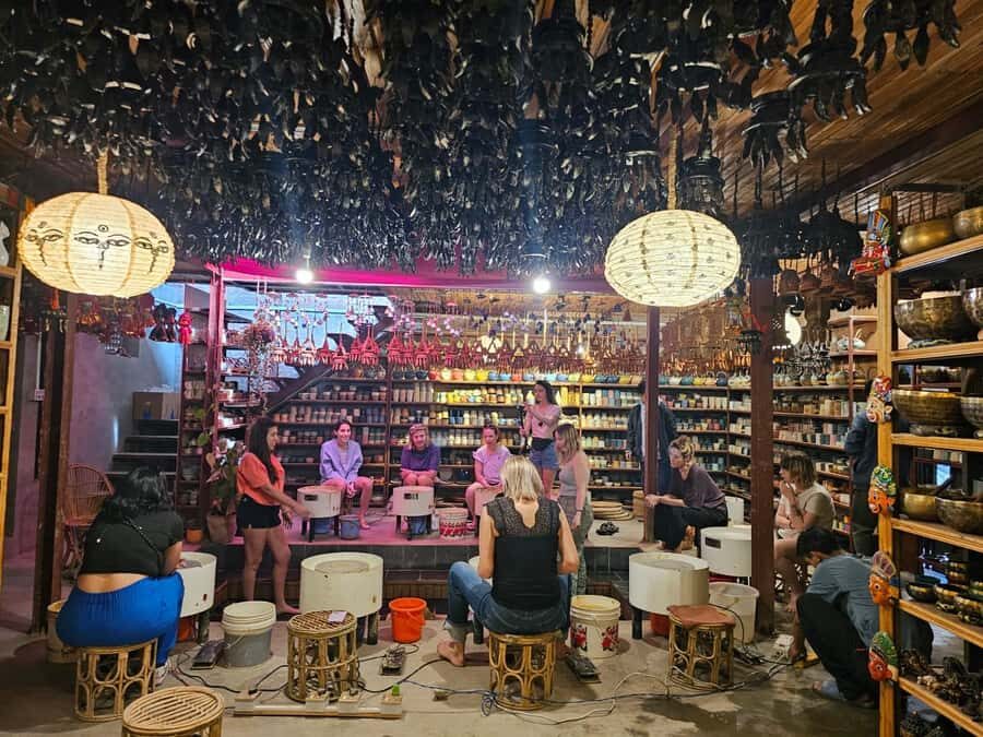 Kathmandu: Bhaktapur Clay Art, Nepali Lunch and Folk Music - Pottery Square: Hands-On Crafting