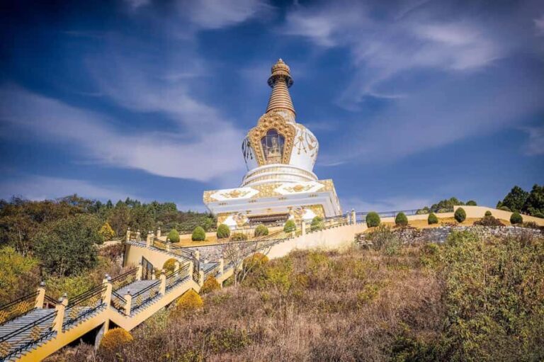 Kathmandu: Buddhist Monasteries Tour with Lunch - Practical Details and Tips